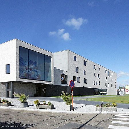 Hostel H Хасселт Экстерьер фото